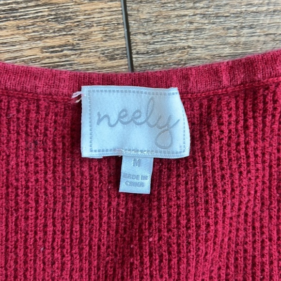 >>FREE<< Neely drop shoulder red sweater  *52901 - Picture 3 of 5